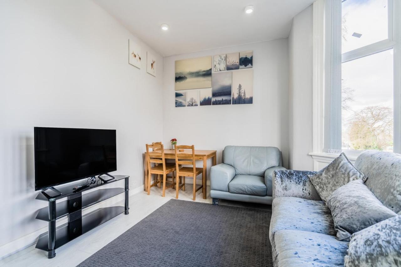 Modern Flat In Moseley With Free Parking Apartment Birmingham Luaran gambar